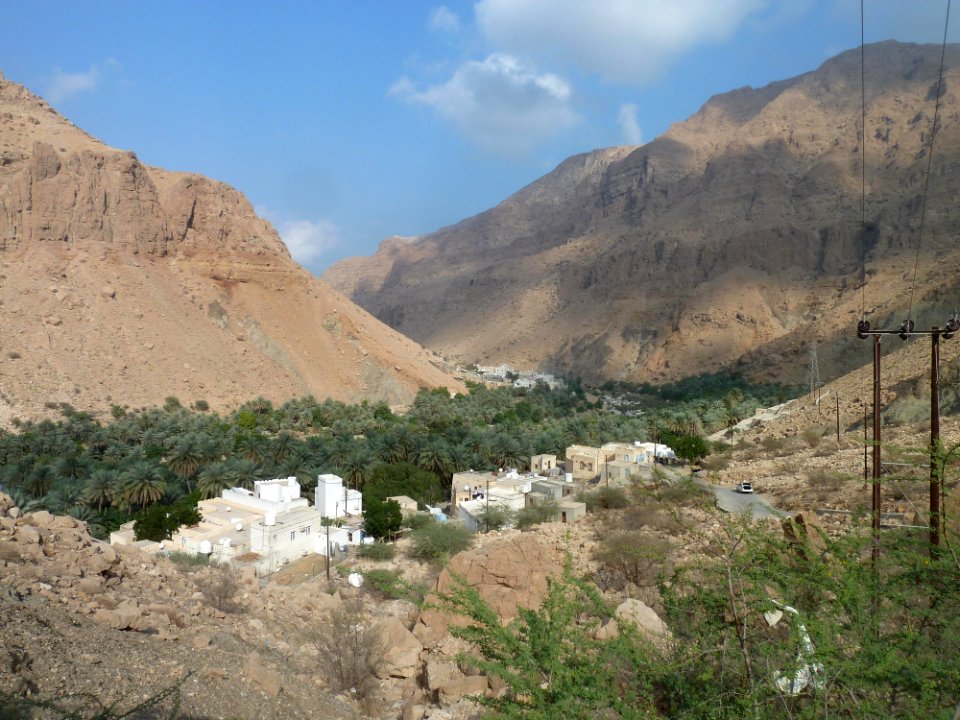 Oman-wadi-tiwi-upper-lower-village-3