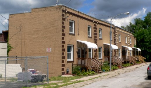 Omaha, Nebraska 2302-2316 Dewey Ave from SW 1