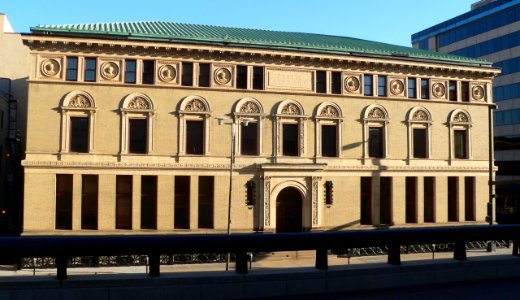 Omaha Public Library from N 1