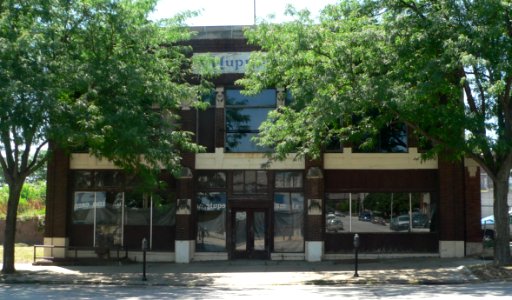 Omaha Hupmobile building from N 1
