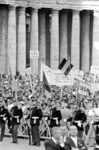Olympische Spelen te Rome, Paus Johannes XXIII zegent de deelnemers aan de Spele, Bestanddeelnr 911-5387