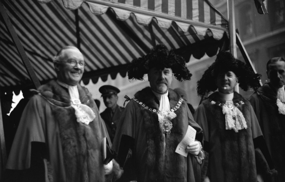 Op Lord Mayors Day vond de traditionele show niet plaats, vanwege de speciale om, Bestanddeelnr 935-1736