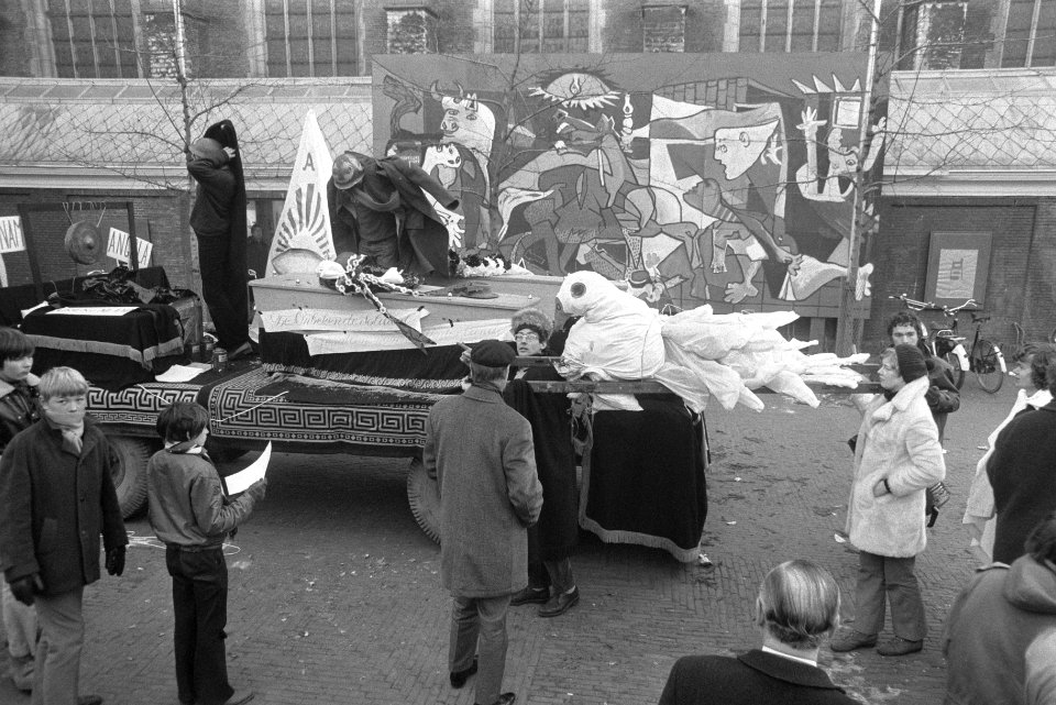 Oorlogsweek in Haarlem, Bestanddeelnr 923-0970
