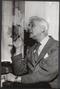 Op 16 februari 1956 hoopt de figuur- en portretschilder, etser, tekenaar, lithog, Bestanddeelnr 041-0661
