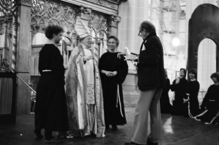 Op Nieuwjaarsdag wordt in de Nieuwe Kerk te Amsterdam weer Vondels GIJSBRECHT va, Bestanddeelnr 931-2307