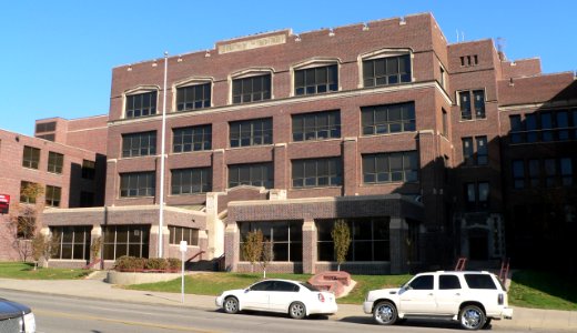 Omaha South High School center from SW 1