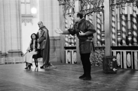 Op Nieuwjaarsdag wordt in de Nieuwe Kerk te Amsterdam wee Vondels GIJSBRECHT van, Bestanddeelnr 931-2314
