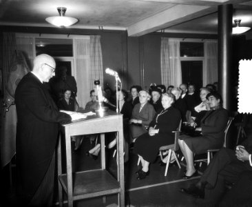 Onthulling standbeeldje vrouwe Elisabeth Gravin van Culemborg, Bestanddeelnr 907-4950