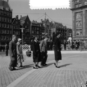Onthulling Nationaal Monument Urnen (Limburg), Bestanddeelnr 907-7419
