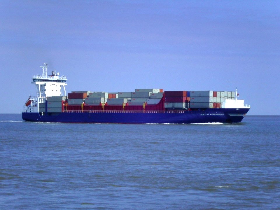 OOCL St Petersburg