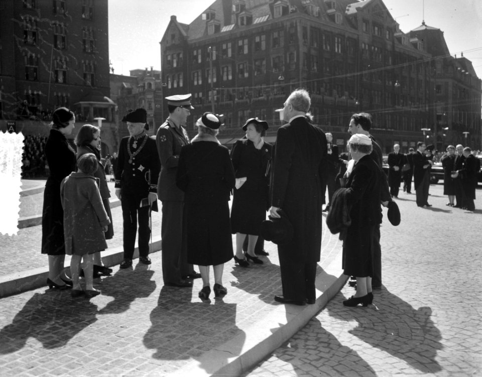 Onthulling Nationaal Monument, Bestanddeelnr 907-7398