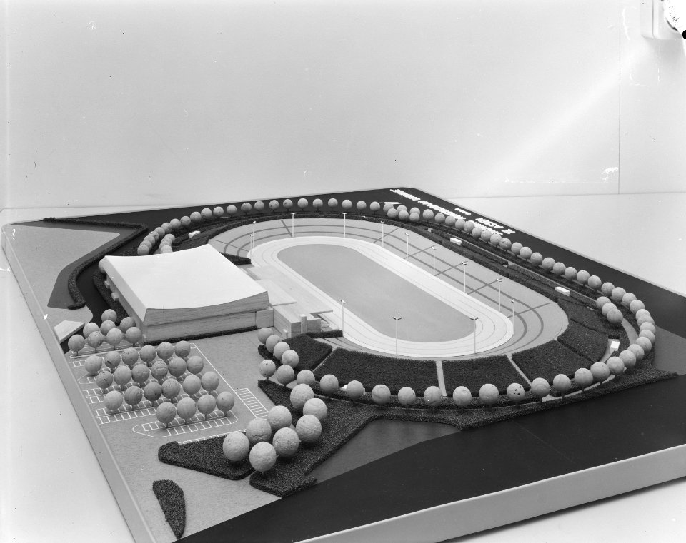 Ontwerpen, kunstijsbanen, architect brokke, Bestanddeelnr 167-0252