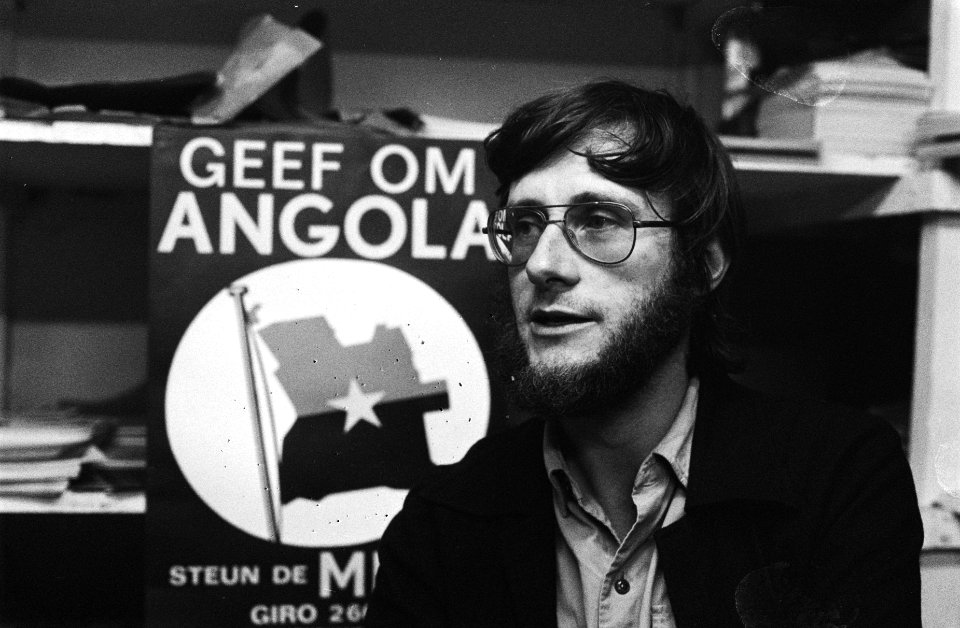 Opdracht Brabantpers persconferentie Angola-actie, Bestanddeelnr 929-4995