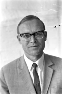Opdracht Branbantse Pers. Dr. Norbert Morciniec., Bestanddeelnr 920-4841