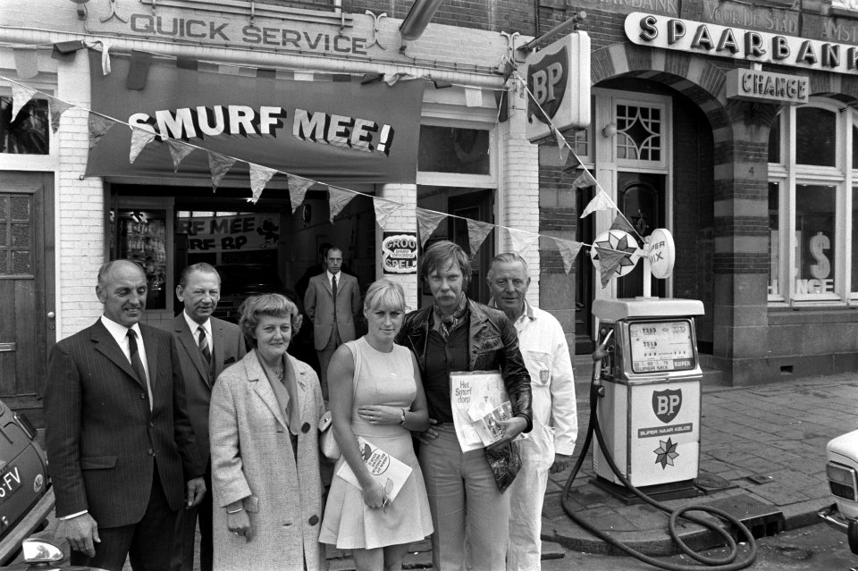 Opdracht Benzine en Petroleum Mij uitreiking prijs, Amsterdam, Bestanddeelnr 923-5443