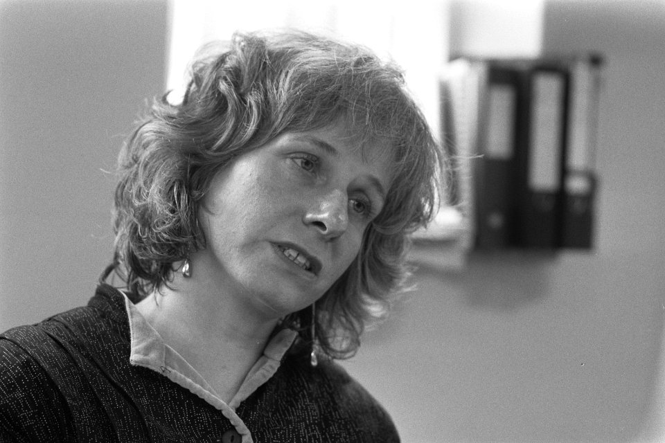 Opdracht De Gelderlander , mevrouw Andriessen (directrice HSA), Bestanddeelnr 934-1048