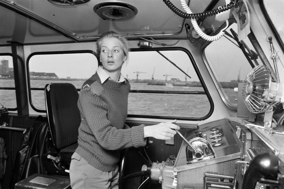 Opdracht De Gelderlander , schipper Sandra Keizer, Bestanddeelnr 934-1971