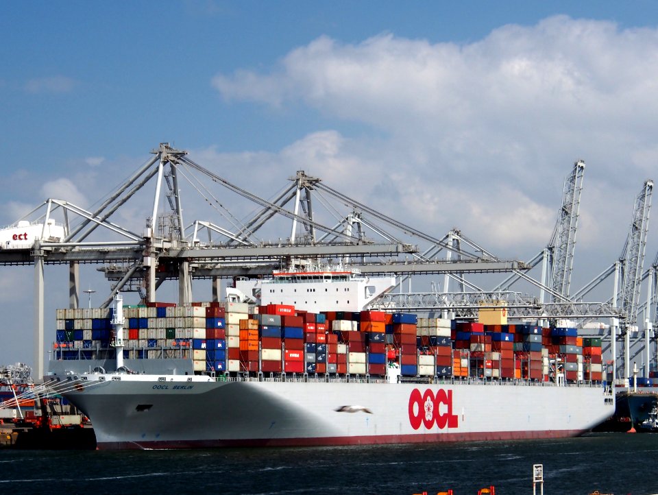 OOCL Berlin - IMO 9622605-001