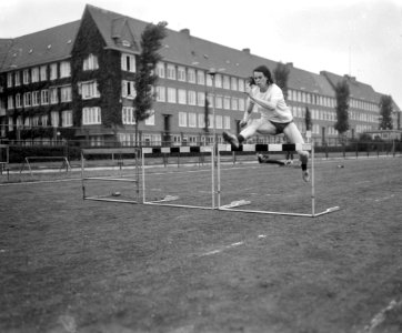 Opdracht Cor du Buy (sportschoenen), Bestanddeelnr 916-6917