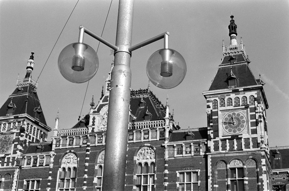 Opdracht Cuprohaag, verlichting voor het Centraal Station in Amsterdam, Bestanddeelnr 931-1836