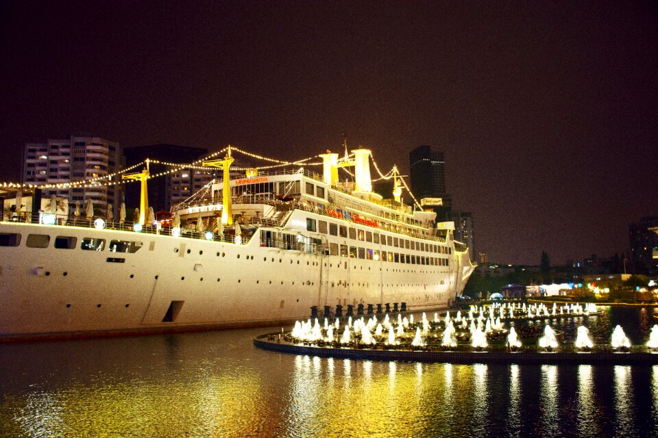 Happy coast steamship night view