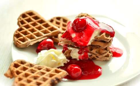 Cherries dessert cream