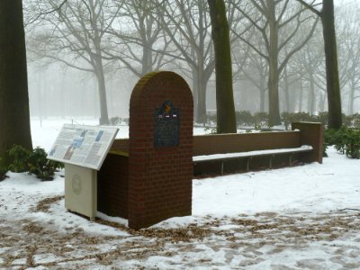 Oosterbeek-Airborne War Cemetery (1)