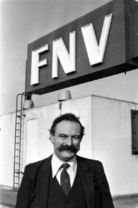 Opdracht De Gelderlander Lino Calle bij het FNV in Amsterdam, Bestanddeelnr 933-1487