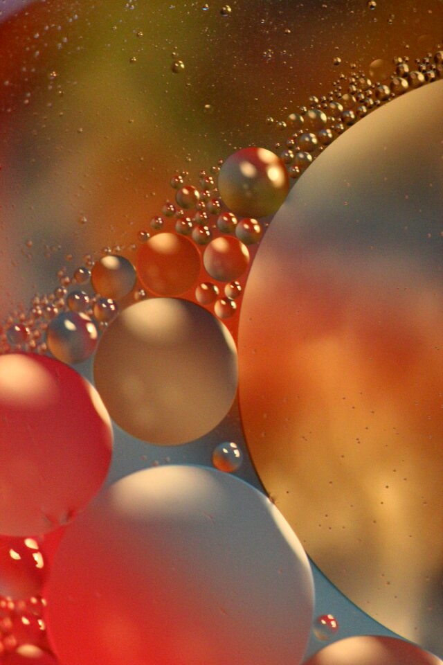 Colour reflections patterns