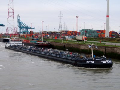 Oostzee (ship, 2010), ENI 06105206, Port of Antwerp pic1