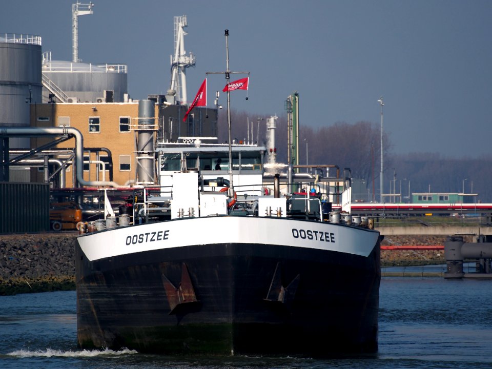 Oostzee ENI 06003472, Botlek, pic4