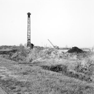 Ontginning, grondbewerking, egaliseren, bezanden, ruilverkavelingen, draglines, , Bestanddeelnr 159-0739