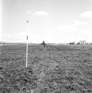 Ontginning, grondbewerking, egaliseren, bezanden, ruilverkavelingen, reflectoren, Bestanddeelnr 159-0334