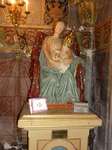 Onesse-et-Laharie (Landes) église, statue Vierge et Enfant