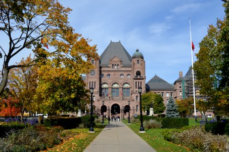 OntarioLegislativeBuilding1