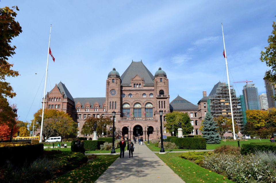 OntarioLegislativeBuilding2