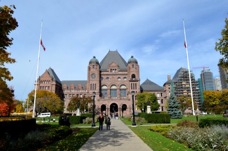 OntarioLegislativeBuilding2
