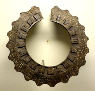 Onlua necklace - Kongo - Royal Museum for Central Africa - DSC05727