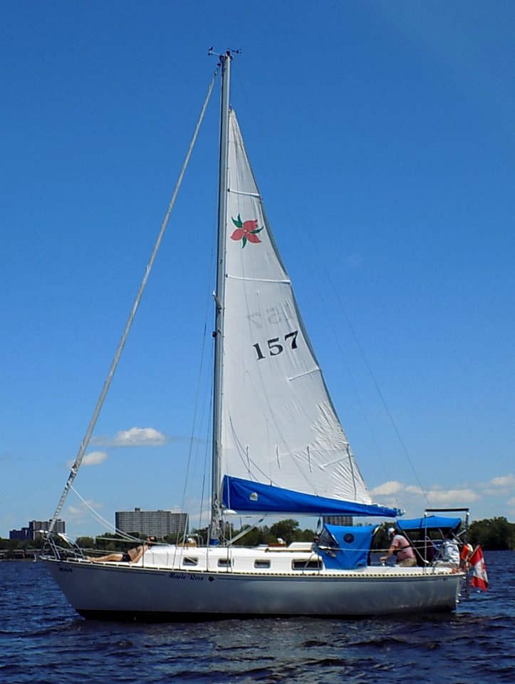 Ontario 32 sailboat Marie Rose 2788