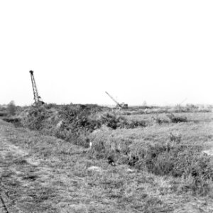 Ontginning, grondbewerking, egaliseren, bezanden, ruilverkavelingen, draglines, , Bestanddeelnr 159-0738
