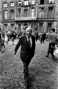 Ontvangst op Paleis Lange Voorhout in Den Haag i.v.m. kabinetsformatie door Beat, Bestanddeelnr 931-5160