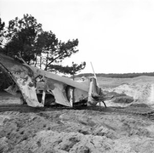 Ontginning, grondbewerking, egaliseren, bezanden, diepploegen, Bestanddeelnr 159-0432