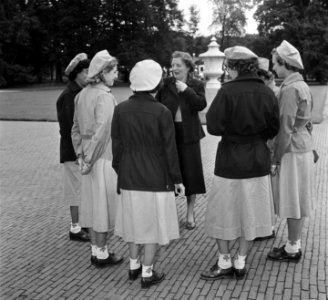 Ontvangst padvindsters Soestdijk, Bestanddeelnr 904-7722