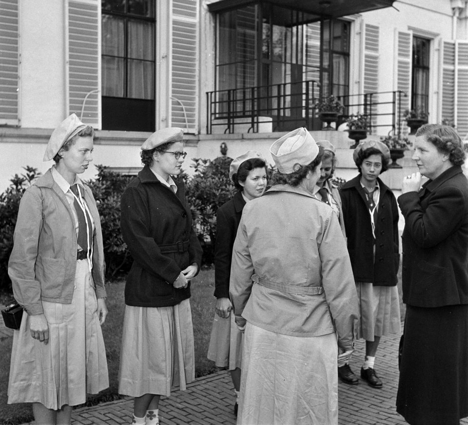 Ontvangst padvindsters Soestdijk, Bestanddeelnr 904-7721