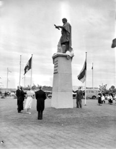 Onthulling beeld Keizer Traianus Nijmegen, Bestanddeelnr 907-9849