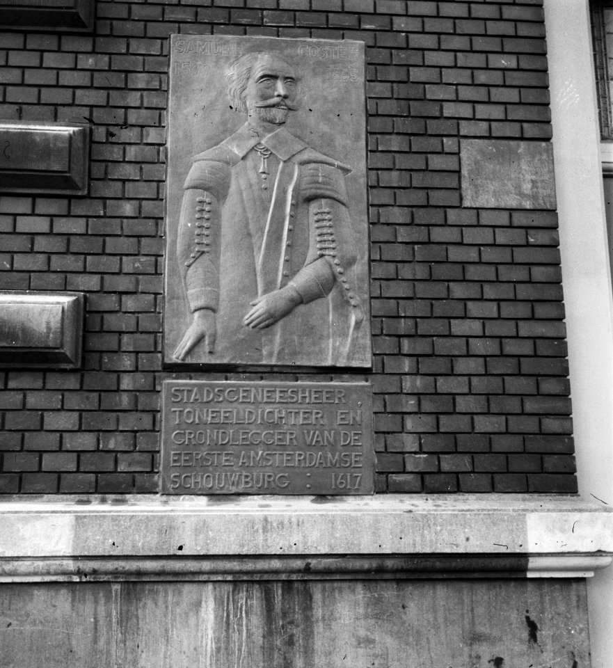 Onthulling herdenkingsplaquette Samuel Coster, grondlegger Amsterdamse Stadsscho, Bestanddeelnr 904-8716