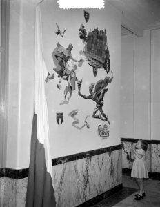 Onthulling glasmozaik NV Rikkers Prinsengracht 612-622, Bestanddeelnr 907-7620