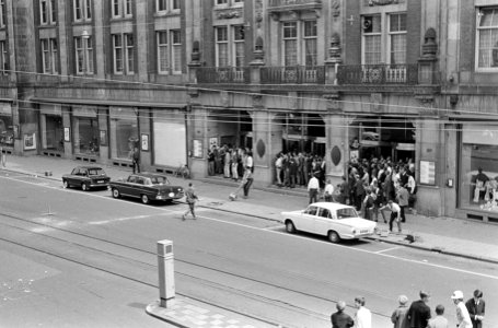 Onlusten in Amsterdam, Bestanddeelnr 919-2537