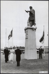 Onthullingen, standbeelden, keizers, geschiedenis, burgemeesters, Keizer Traianu, Bestanddeelnr 072-0586