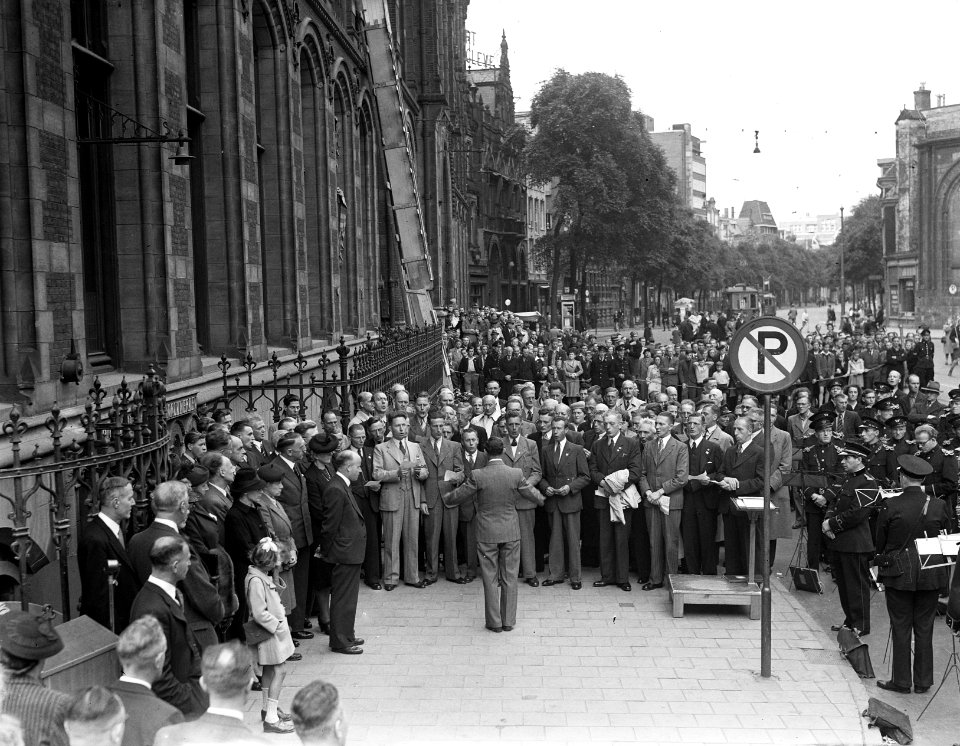 Onthulling gedenkteken hoofdpostkantoor, Bestanddeelnr 902-2639